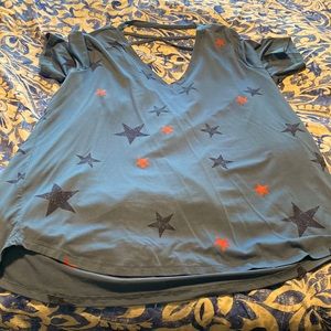 Blue stars oversized tee. Worn once. Soft material with super cute low back